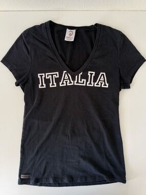 UEFA Euro 2008 Italia V-Neck Graphic Tee - Official Licensed Soccer Shirt - XS/S